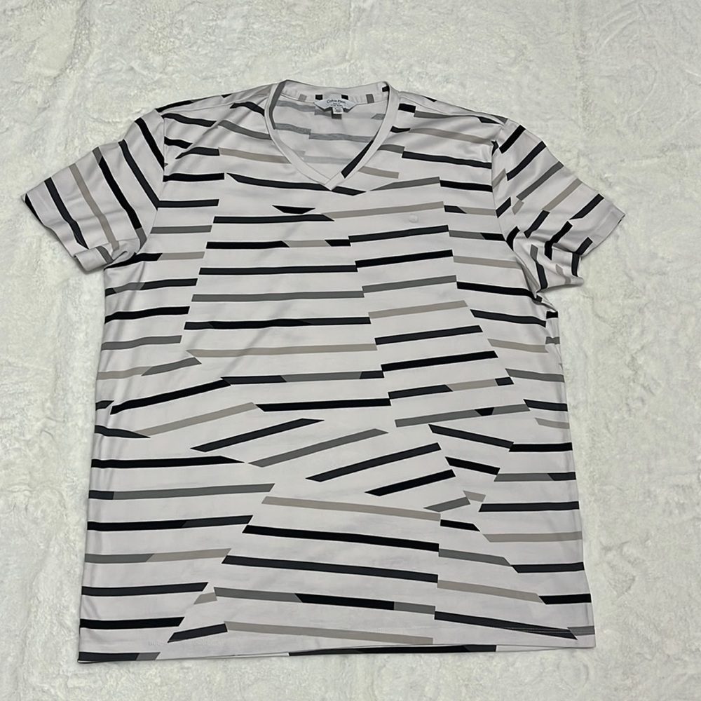 Calvin Klein Men's Body Fit T-Shirt Shorts Sleeve